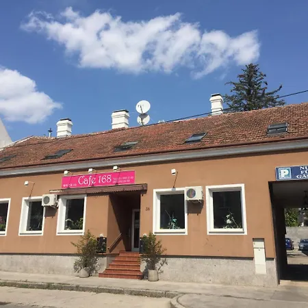 Cafe 168-3