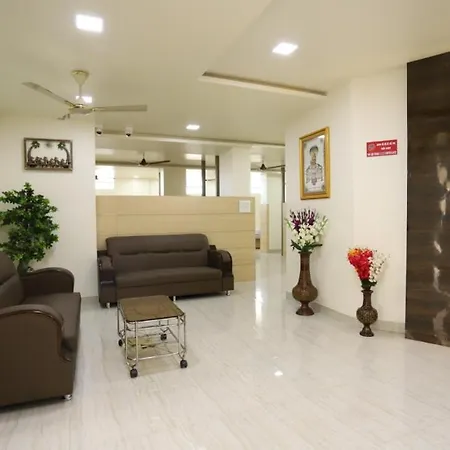 Hotel Pride Executive-3