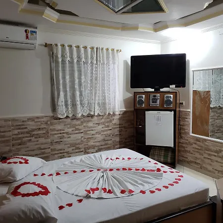 Motel Mont Blanc Gru-3