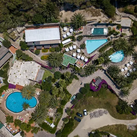 Semiramis Hotel De Charme & Pools-3