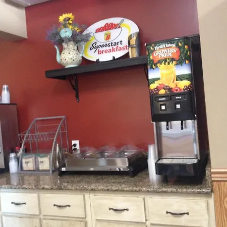 Super 8 By Wyndham Bowling Green-3