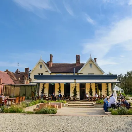The Oaksmere-3