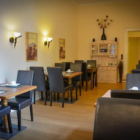 Hotel Am Landeshaus-2