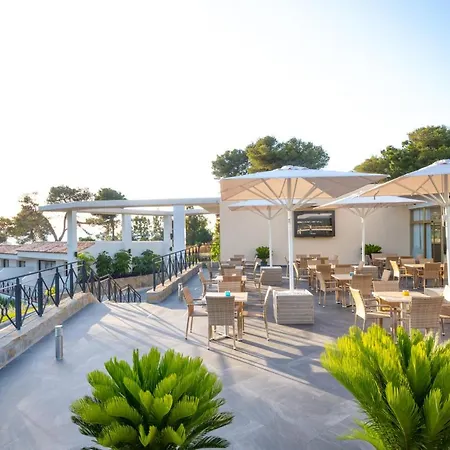 Hotel Admiral San Roque-2