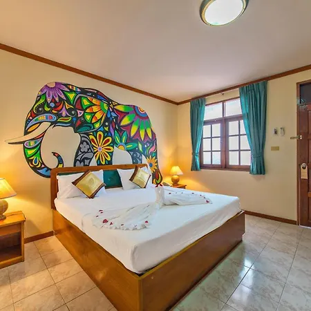 Panda Hotel-3