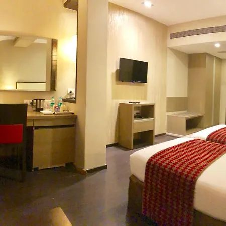 Hotel Landmark Annexe-2