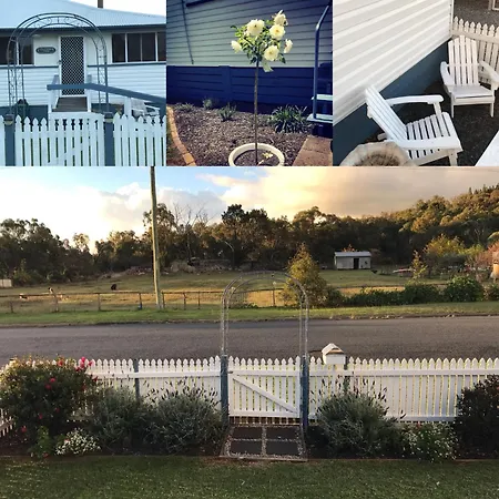 Cherry Blossom Cottage-With Country Charm And Spa-2