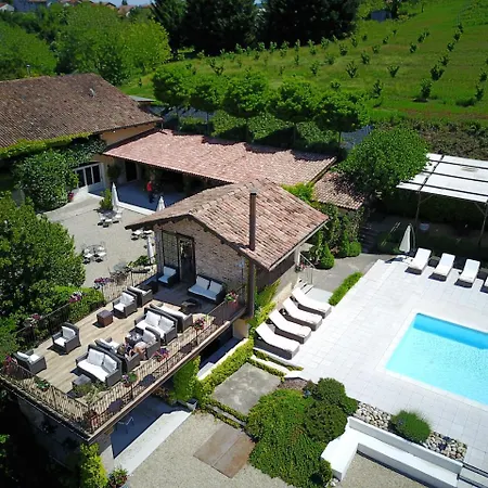 La Villa Hotel-2