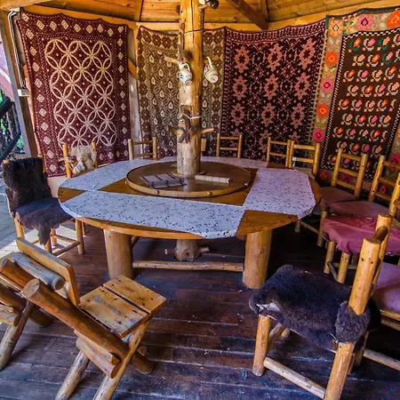 Casa Medievala Bran-3