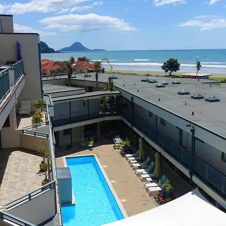 Beachpoint Apartments-3
