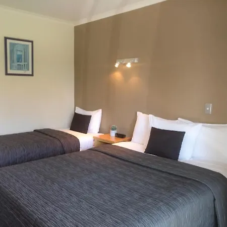Stadium Motel-2