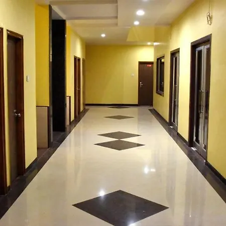 Hotel Varenya Inn-3