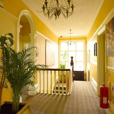 Victoria Park Hotel-2