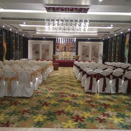 Kl7 Hotel & Banquets-3