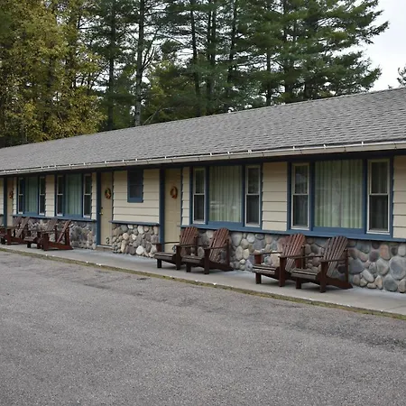 Country Club Motel-2