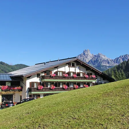 Hotel Alpenkrone-3