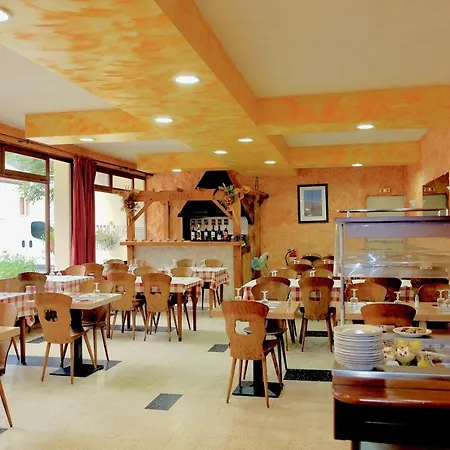 Hotel Belledonne-2