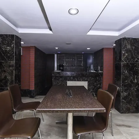 Hotel Tryfena-3