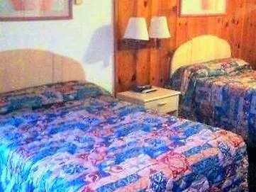 Economy Inn Martinsburg-2