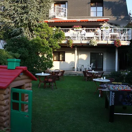 Hotel Monica-2