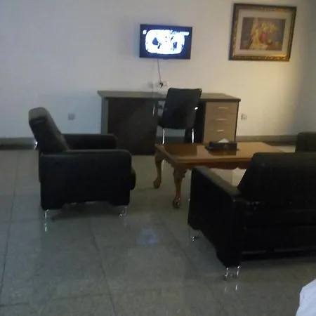 Immaculate Royal Int'L Hotel-3