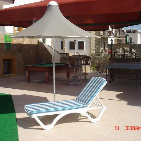 Lemon Tree Apart Hotel-3