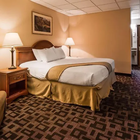 Surestay Hotel By Best Western Mcpherson-2