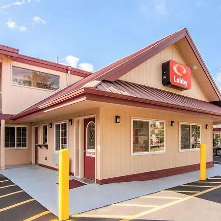 Econo Lodge Eugene-3