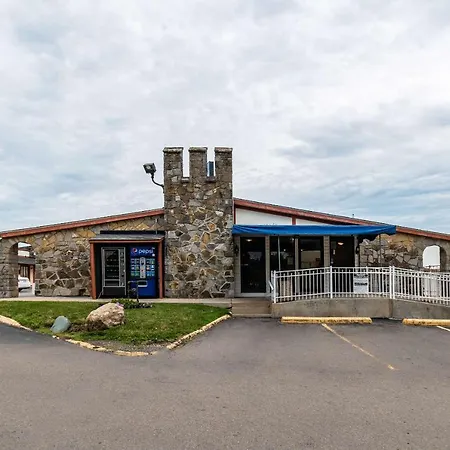Rodeway Inn-2