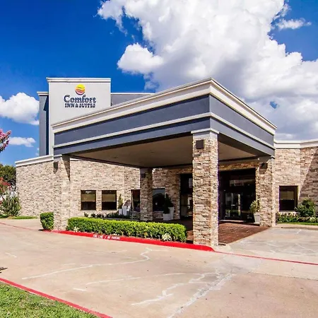 Comfort Inn & Suites Plano East-3