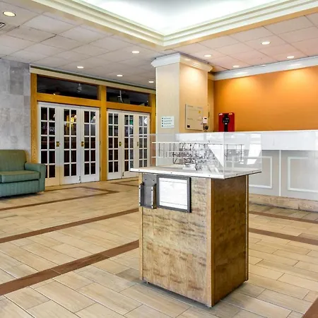 Quality Inn Windsor Locks-2