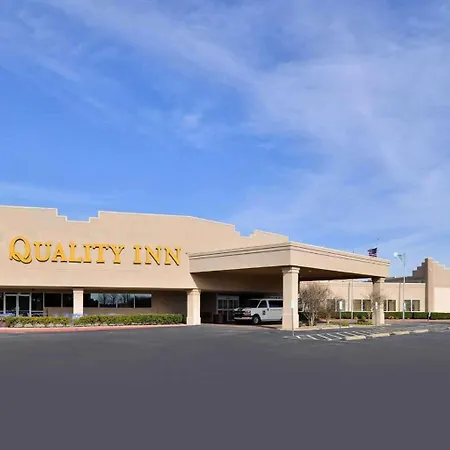 Quality Inn Oklahoma City Airport-3
