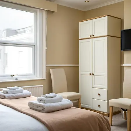 Crossways Guest House-3