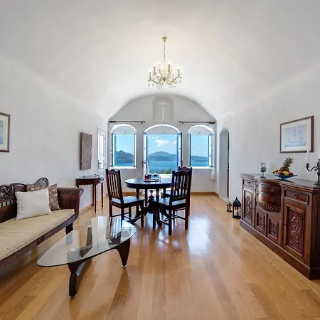 Chelidonia Luxury Suites-2