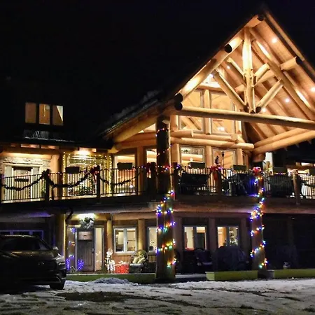 Golden Acres Mountain Lodge-3