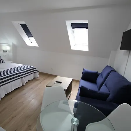 La Mar Apts-3