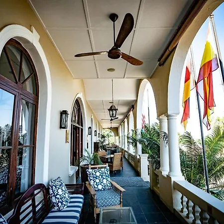 The Royal Hotel-3