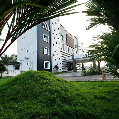 Rose International Hotel-2
