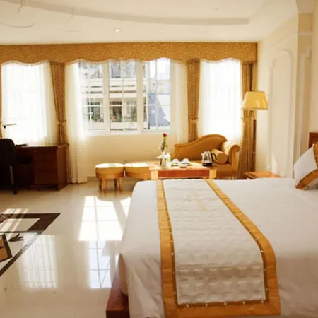 Tan Hoang Long Hotel-3