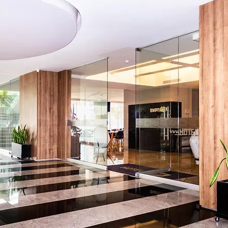 Hotel F25-3