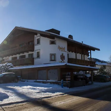 Hotel Garni Almhof-3
