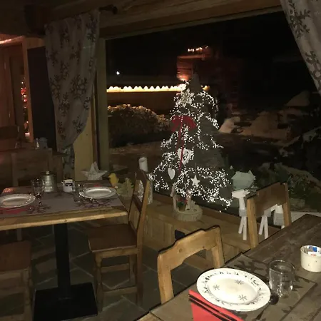 Les Trompeurs chez Odette-2
