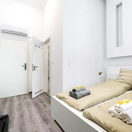 Annabelle Downtown Apartments-3