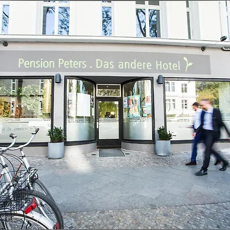 Pension Peters - Das Andere Hotel-3