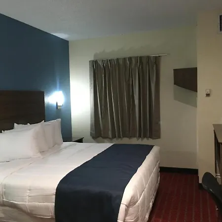 Lone Star Inn-2