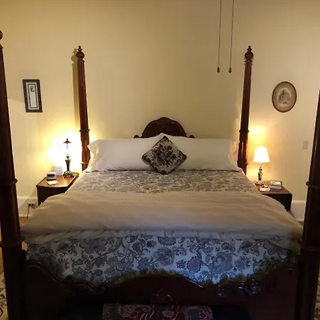 The Parsonage Inn B&B-2