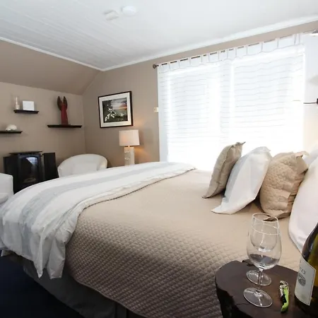 Seagull Inn Bed & Breakfast-2