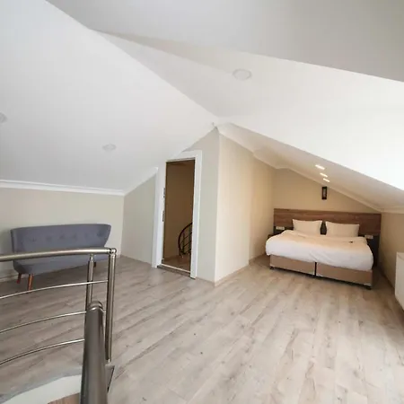 Corner Suite-2
