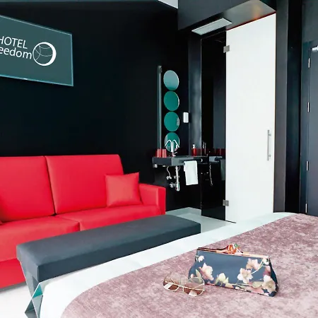 Hotel Freedom-3