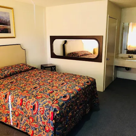 Palm Inn Motel - Montclair-3